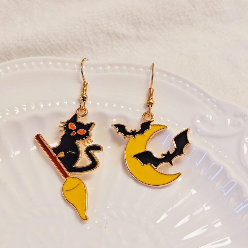 Halloween Asymmetrical Spider Web, Pumpkin, Bat, Imp Earrings, Female Creative Cartoon, Dark Animal Earrings