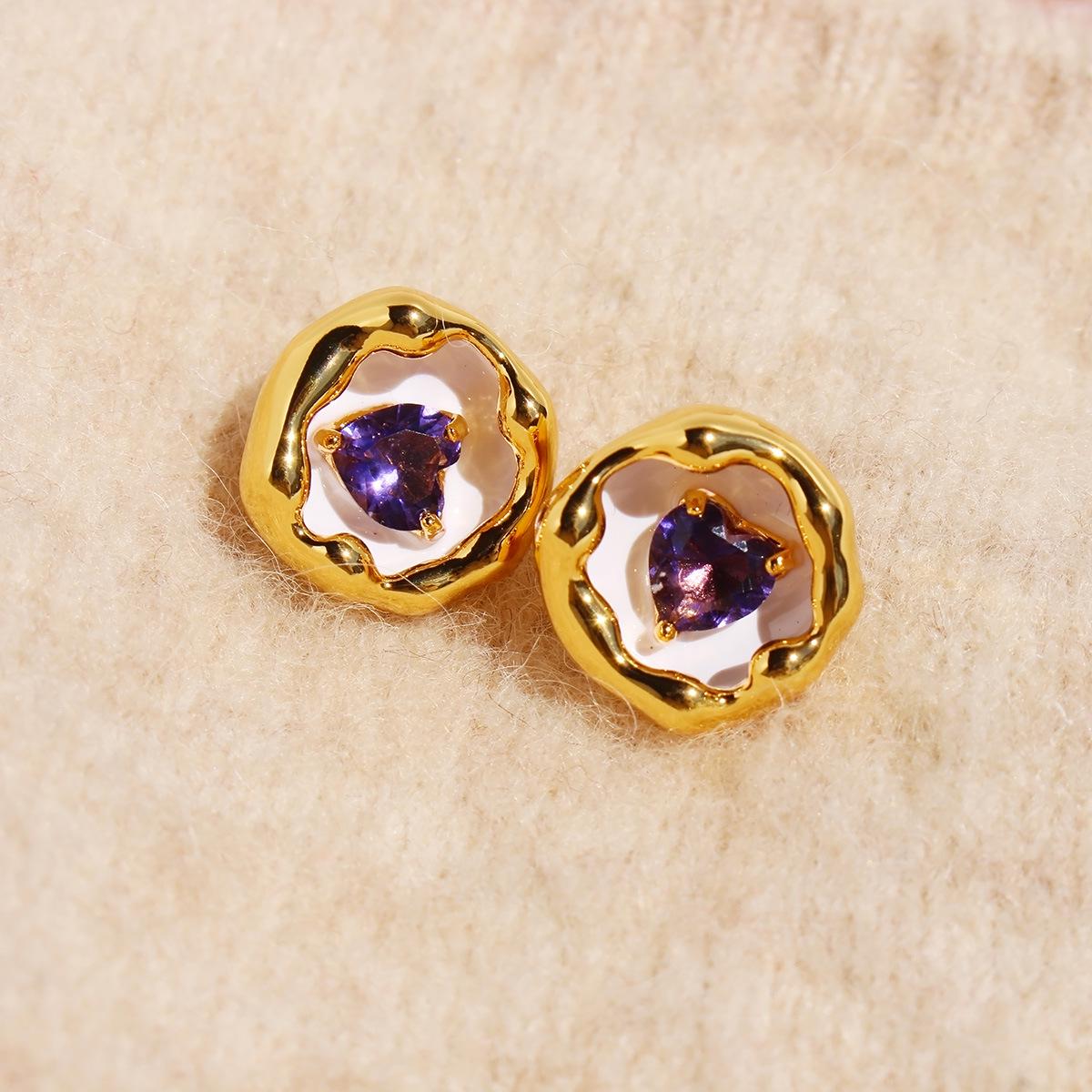 

Серьги-пусеты в виде розового эмалевого сердца и кубического циркония - Дизайн бутона цветка в стиле легкой роскоши