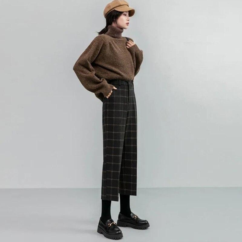 Winter Women Plaid Plus Size Woolen Straight Trousers Female High Waist Loose England Style Ankle-length Pants