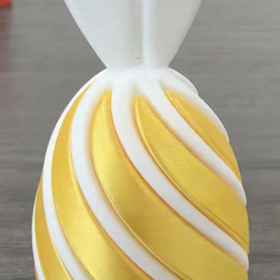3D Printed Spiral Rabbit Figurine Two-Tone Easter Bunny Figurine Stress Relief Egg Sculpture for Home Office Desk Bookshelf Decor