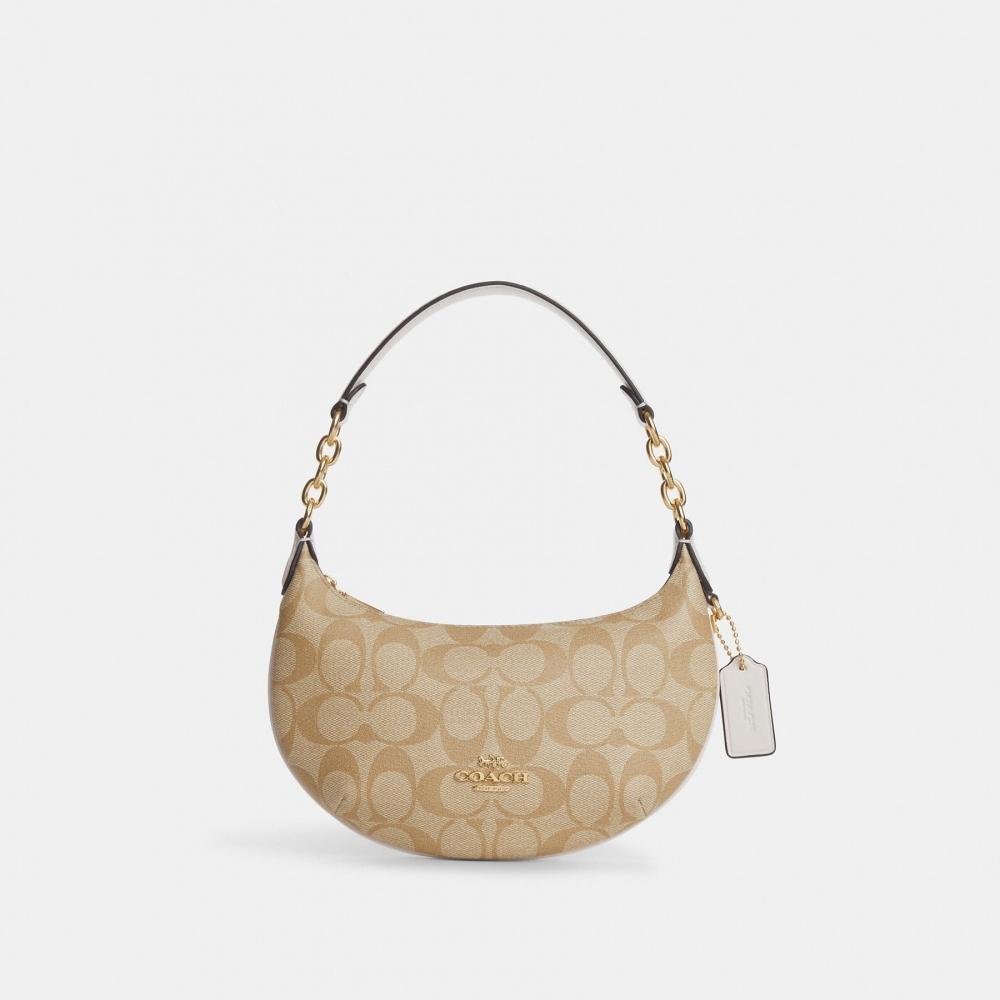 

Модель Coach Mini Payton из канвы Signature