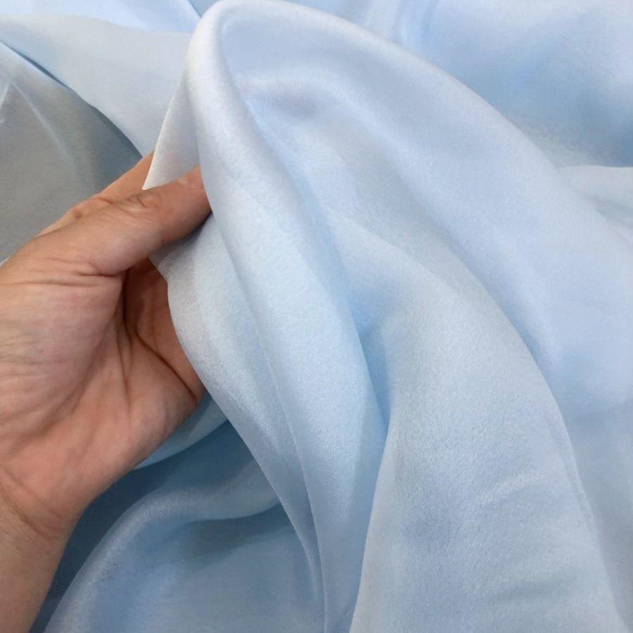 This High-end and Soft Organza Fabric Is Light and Flowing Suitable for Wedding Dresses Evening Gowns Designer Clothing Fabrics