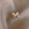 Fashion Retro Alloy Big Brooch Bow Pin Temperament Versatile Clothing for Women Jewelry