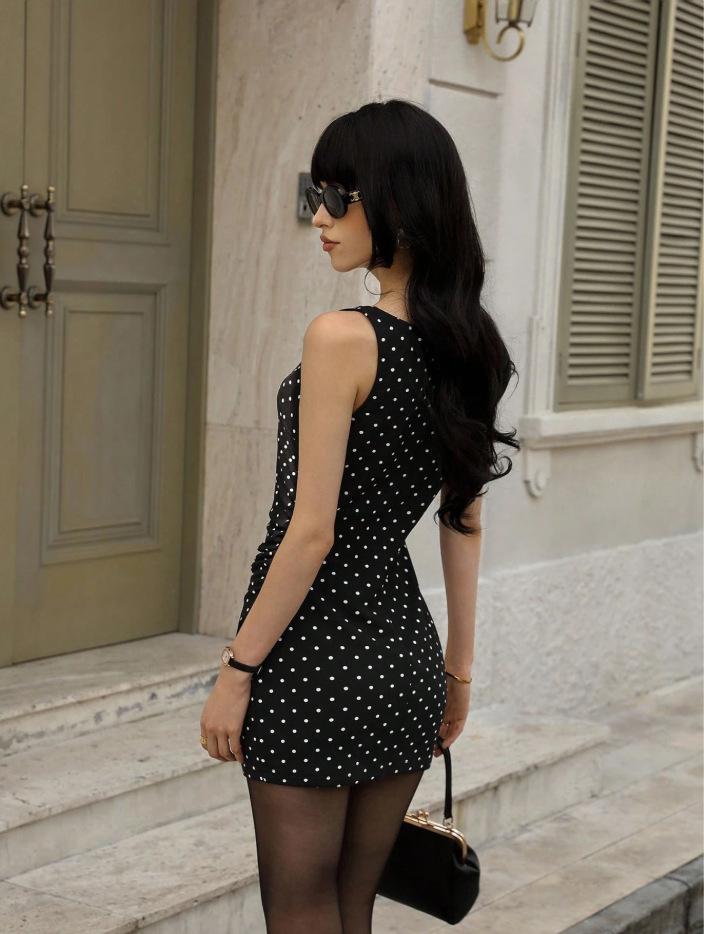 Elegant Sleeveless Polka Dot Dress with Pleated Waist for Women - Spring/Summer