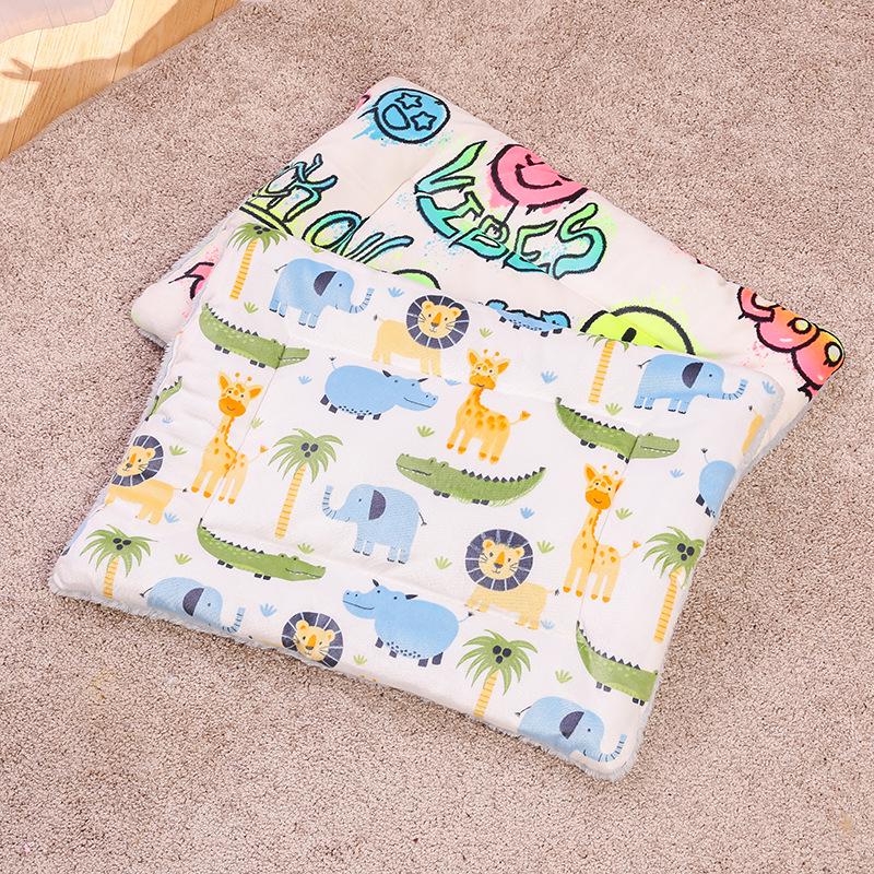 Thickened Pet Sleeping Pad for Cats & Dogs: Warm Universal Blanket Mat for Fall & Winter