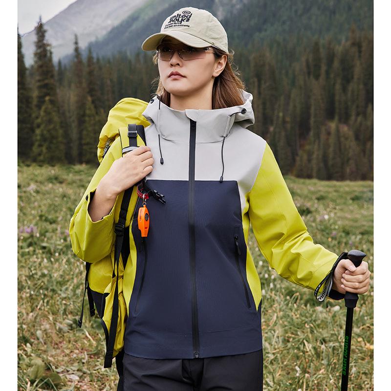 Stylish Unisex Waterproof Windproof Color Block Jacket for Hiking and Workwear