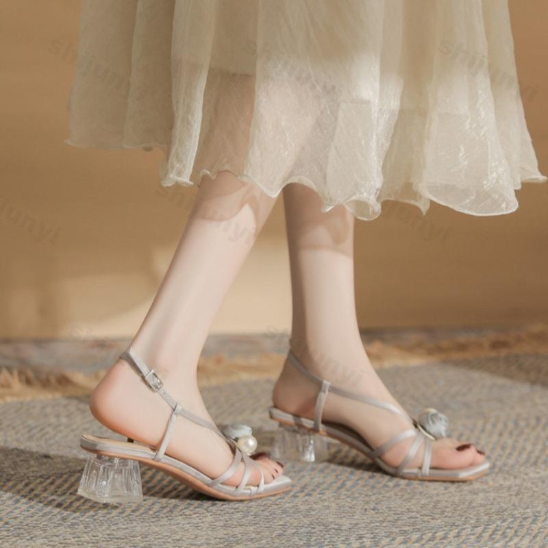 Fashion Fashion Elegant High Heel Sandals Women's 2025 New Summer Square Head Thick Heel Hollow Breathable Versatile Outdoor Beach Pumps