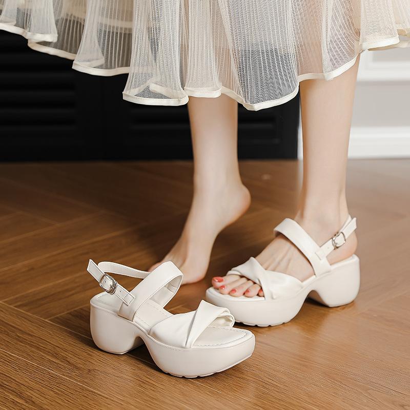 Thick-soled One-word Sandals Female Open-toe Soft-soled 2025 Summer New Fairy Style Versatile High-heeled Roman Muffin Shoes