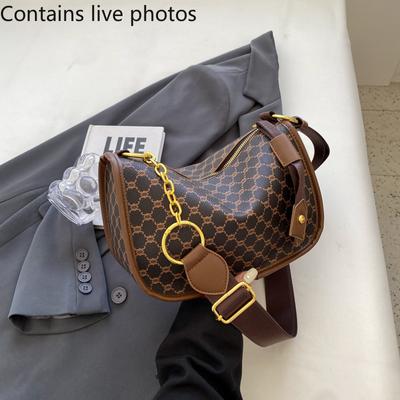 Textúrovaná taška s retro potlačou 2023 Nová móda Dámska taška Taška na jedno rameno Taška do podpazušia Sieťovaná červená Širokopásmová retiazka Crossbody Taška