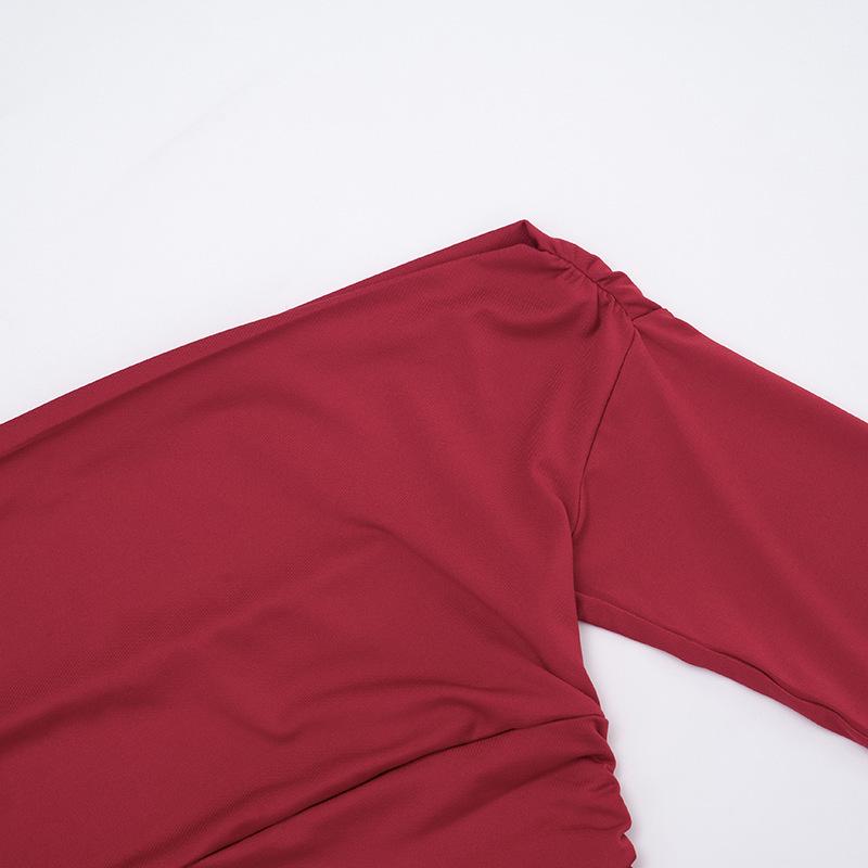 Elegant Off-the-Shoulder Pleated Waist-Cinched Long-Sleeve Cropped Top for Women - Autumn/Winter Collection