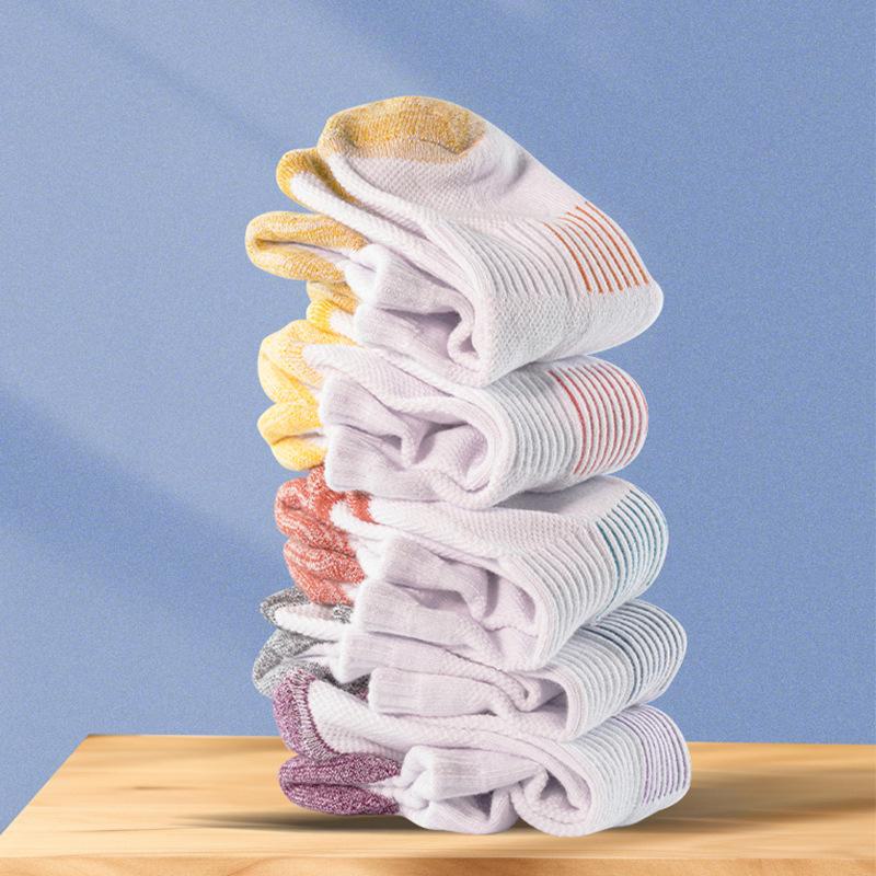 Chaussettes de Course Respirantes en Coton Peigné pour Femmes – Absorbantes la Sueur, Amorties et Courtes pour le Sport et le Badminton