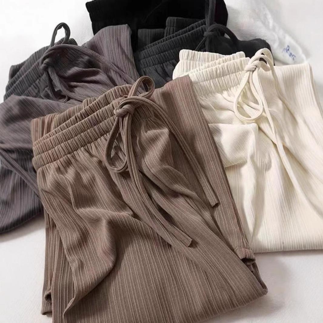 

Ice Silk Cool Wide-Leg Drapey Women s Summer Pants - European Style, Casual, Floor-Length, Sun Protection 2XL (126-145 kg)