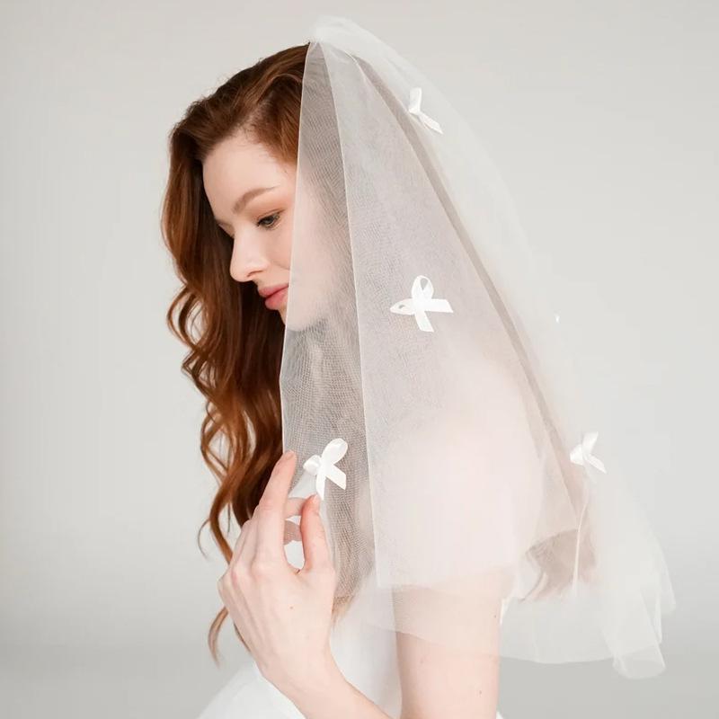 Elegant White Tulle Wedding Veil With Scattered Bowknot Soft Bridal Accessory With Easy Attach Comb for Women Girls