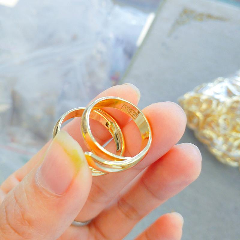 Versatile Minimalist Vietnamese Sand Gold Band Ring Perfect For Couples Unique Accessory Fashion