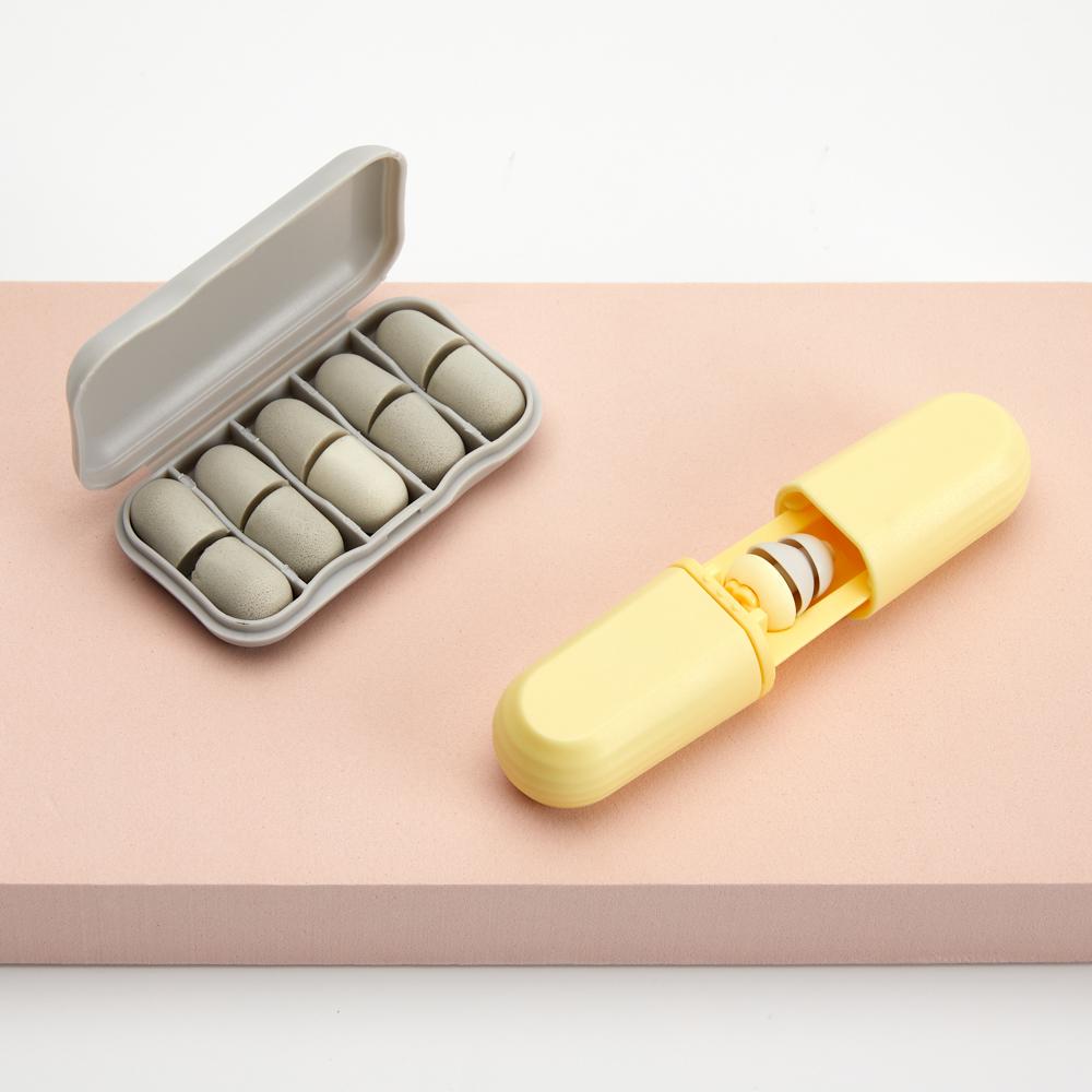

Slow Rebound Ear Plugs Memory Earplugs Noise Reduction Ear Plug Sleep Anti Noise Travel Portable with 3D Eye Mask Silk Eye Patch жёлтый