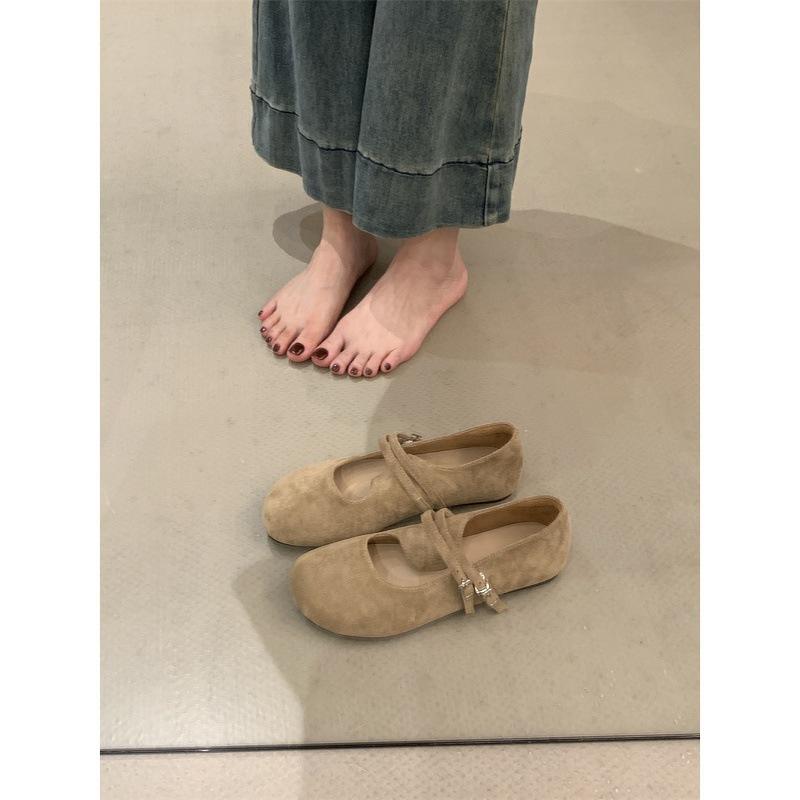 Vintage forest style suede Mary Jane shoes with buckles and shallow round toes and flat ballet shoes for girls