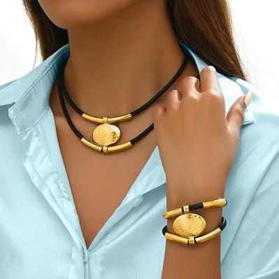 Bohemian Retro Style Silver Oval Pendant Necklace Bracelet Set Creative Versatile Jewelry Set for Women