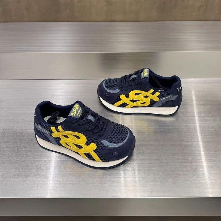 

Fashion leather German training shoes women s summer 2025 new thick-soled heightening versatile soft-soled sports and leisure Forrest Gump shoes 40