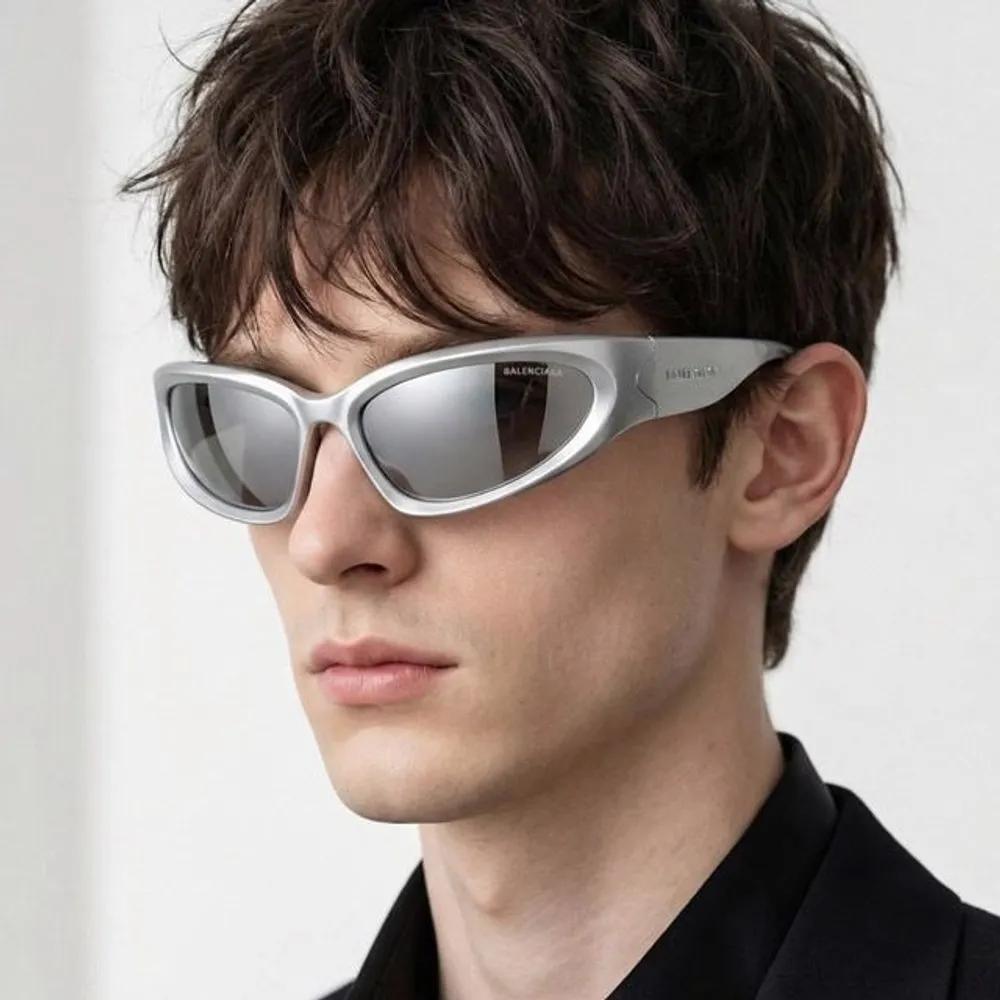 

Balenciaga Sunglasses BB0157S 004 Swift Oval Silver Mirror