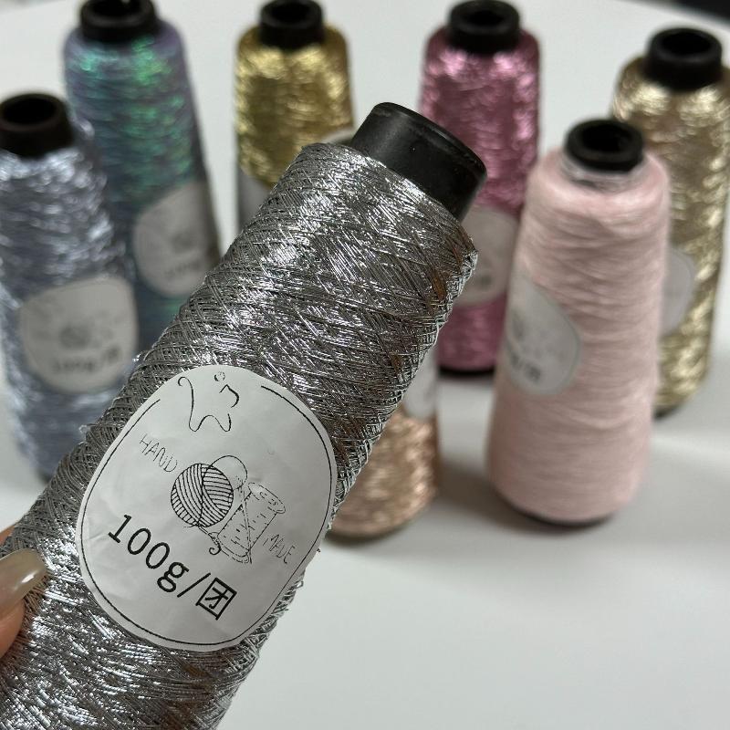 Filo Fine Multicolore Diam.0,8 Mm Fai da Te Colore Metallico Filato Ritorto all'Anima Uncinetto Seta Tessuto a Mano Cucito Accessori per Uncinetto