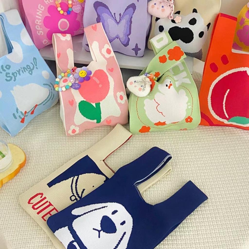 Chic Portable Knitted Handbag - Xiaohongshu Recommended Cute Style