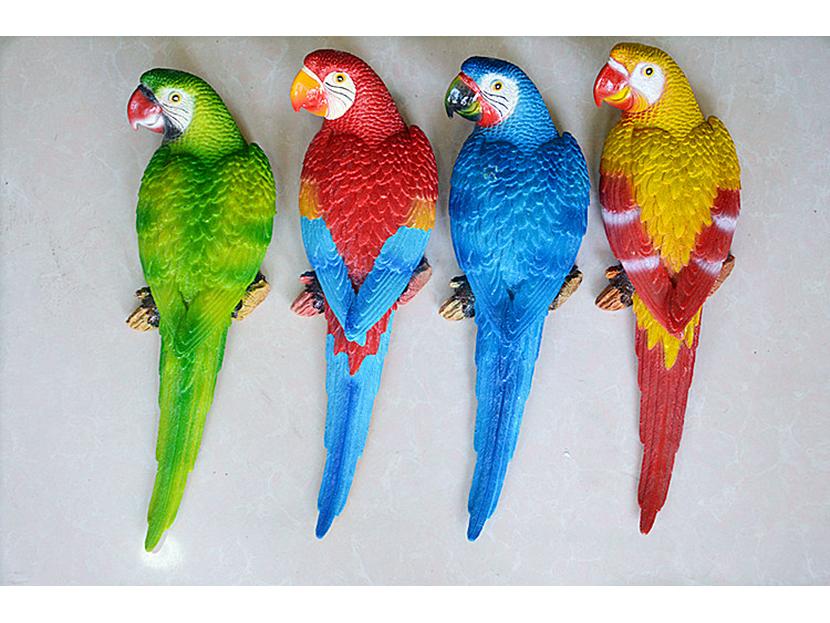 Wall-Mounted Parrot On Tree: Hanging Tree Ornament Bird Model