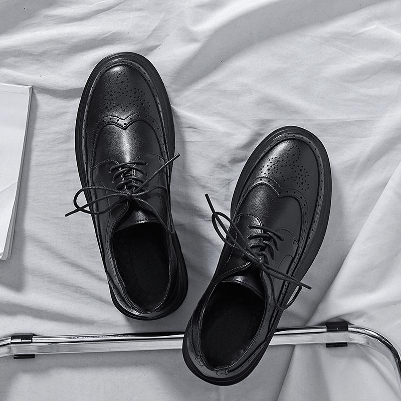 Fashion2024 British Style Men's Trend Luxury Brogues Shoes Men Wedding Leather Dress Shoes Black With Black Flats Formal Shoes Men