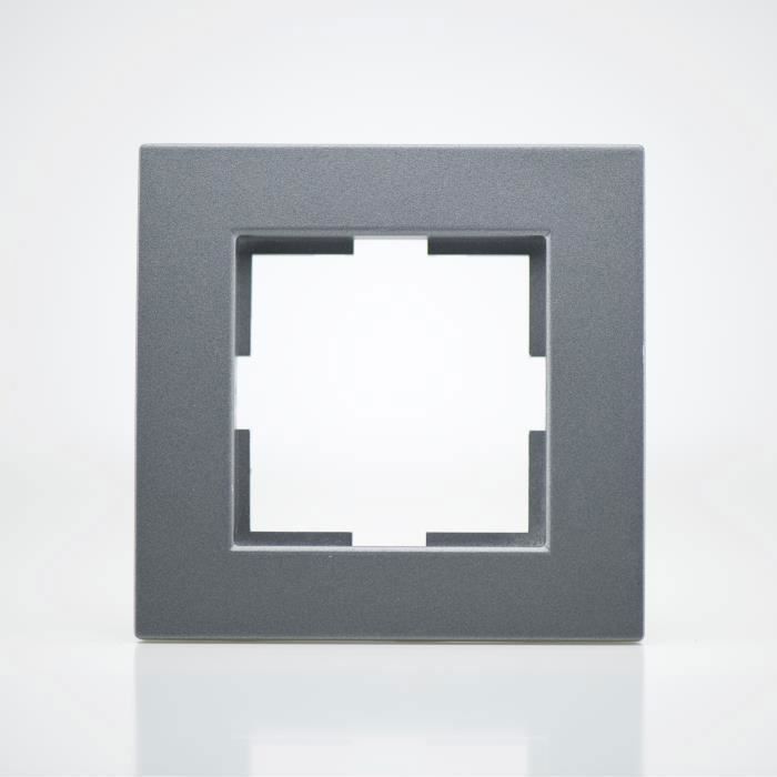 Plaque de finition simple - NOVELLA - Fumé - Plastique - 1 poste - Intérieur