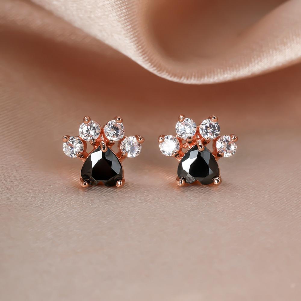 White Peach Heart Footprints Earrings Small Claws Earrings Fashionable Accessories
