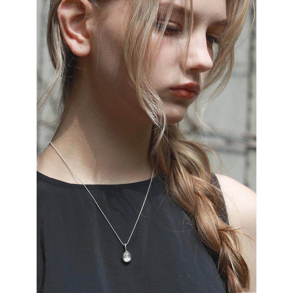 Murmur Necklace 06