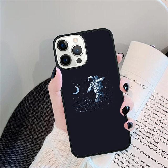Aesthetic Space Moon Astronaut Mobile Phone Cases Cover For iPhone 17 Air 16 15 14 12 13 11 Pro MAX Apple Plus SE2020