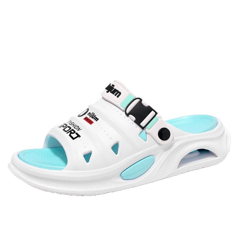 Sandals 2025 summer new fashion trend stepping on shit feeling two wear one-word drag couple travel wading beach shoes