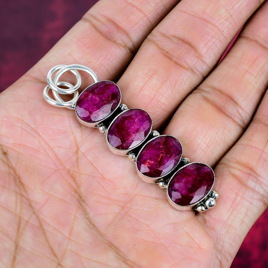 Ruby anheng edelstenssmykker, 925 solid sterlingsølv håndlaget anheng, smykker i siste design