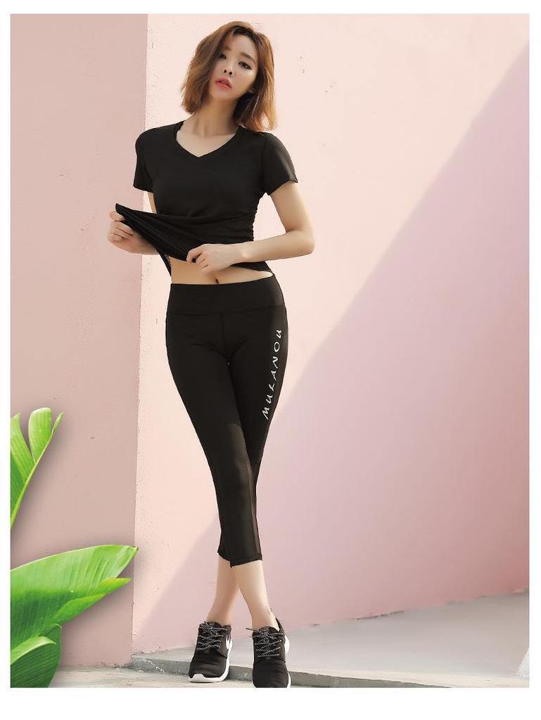 Women's Quick-Dry Yoga Set: Hollow Out Top with Short Sleeves and Tight Pants - 3-Piece Summer Fitness Outfit