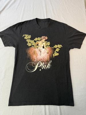 Pink Singer T-shirt Tour Truth About Love Tour - M