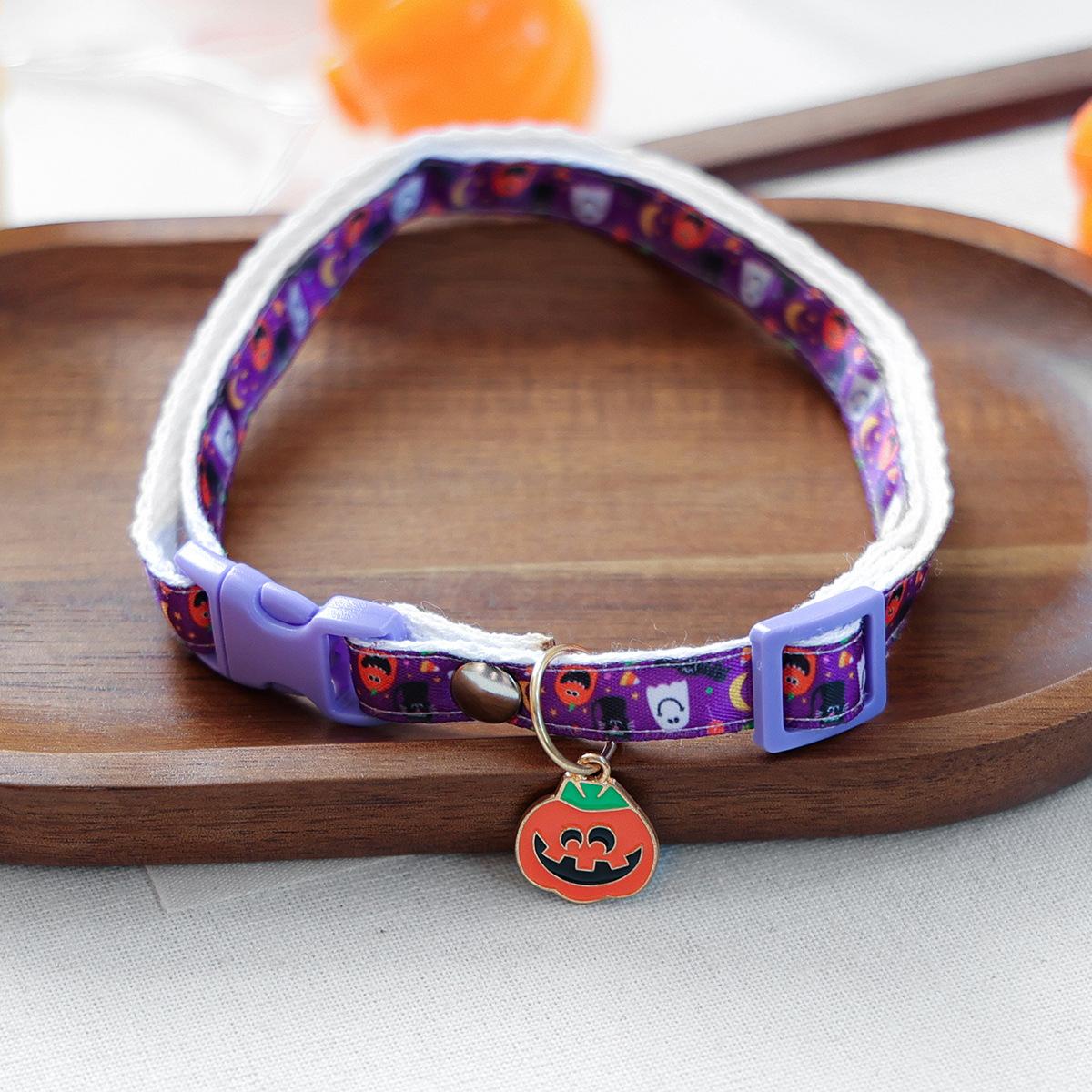 2025 autumn and winter halloween pet new accessories collar cute puppy kitten supplies pumpkin collar One size fits all