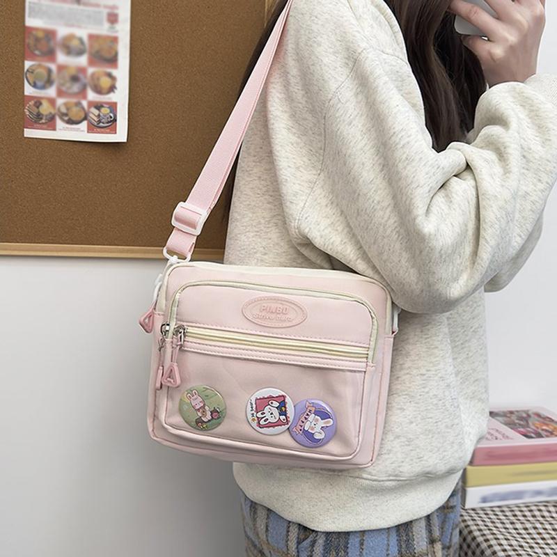 2025 neue Mode-Umhängetasche im koreanischen Stil süße Umhängetasche Anime-Themen-Umhängetasche Nylon Studententasche