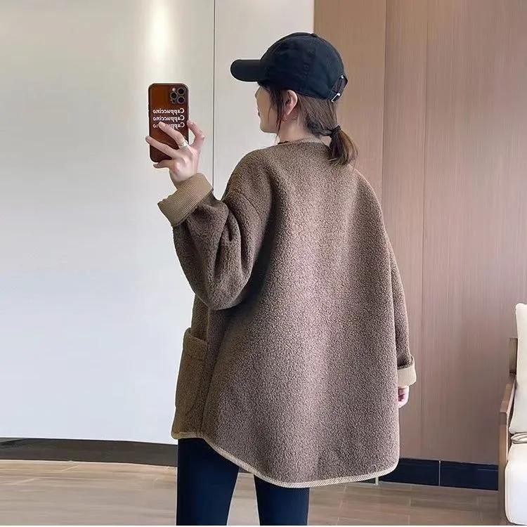 Women's Autumn/Winter Short Loose and Thicken Baseball Jackets Lamb Wool Jacket  Female Casual Outwear Tops