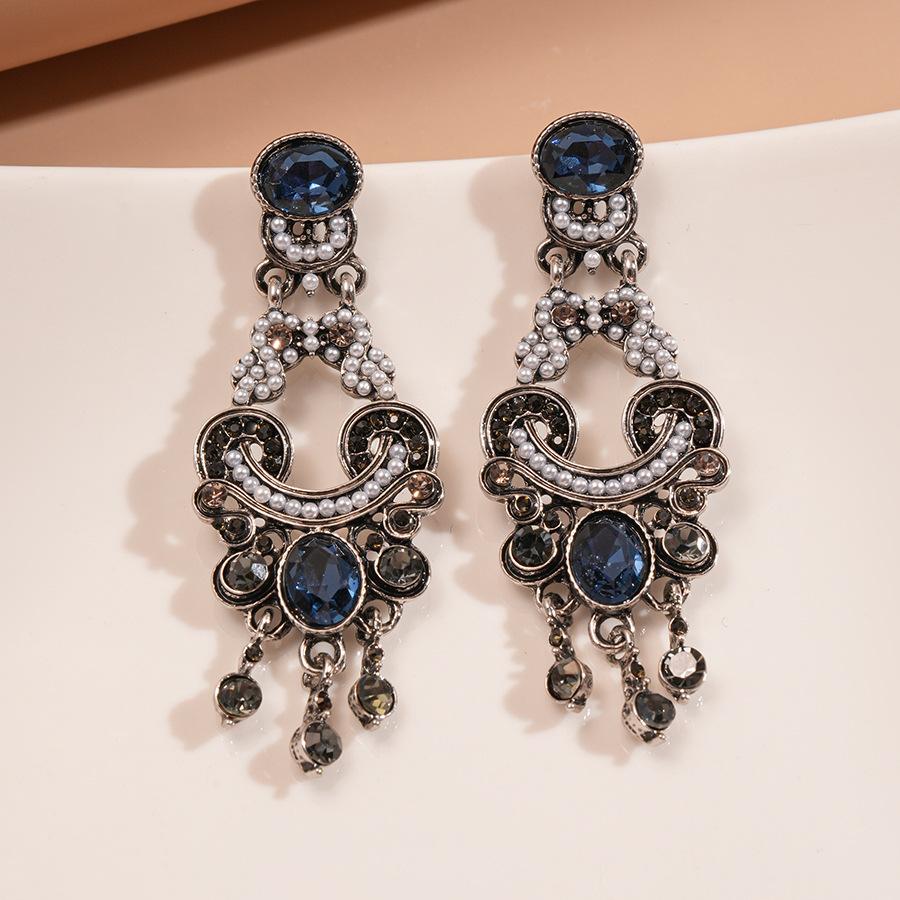 

Овальные серьги с кисточками Легкая роскошь Дворцовый стиль Высококачественные серьги для женщин серебряный