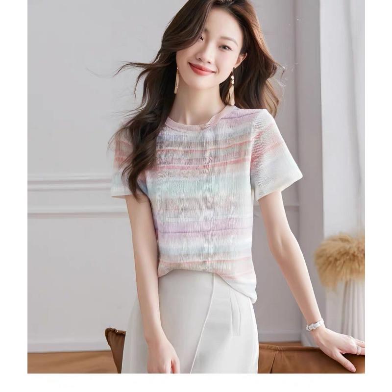 Women's Pastel Rainbow Striped T-Shirt Casual Crew Neck Short-Sleeve Slim Fit Knit Top