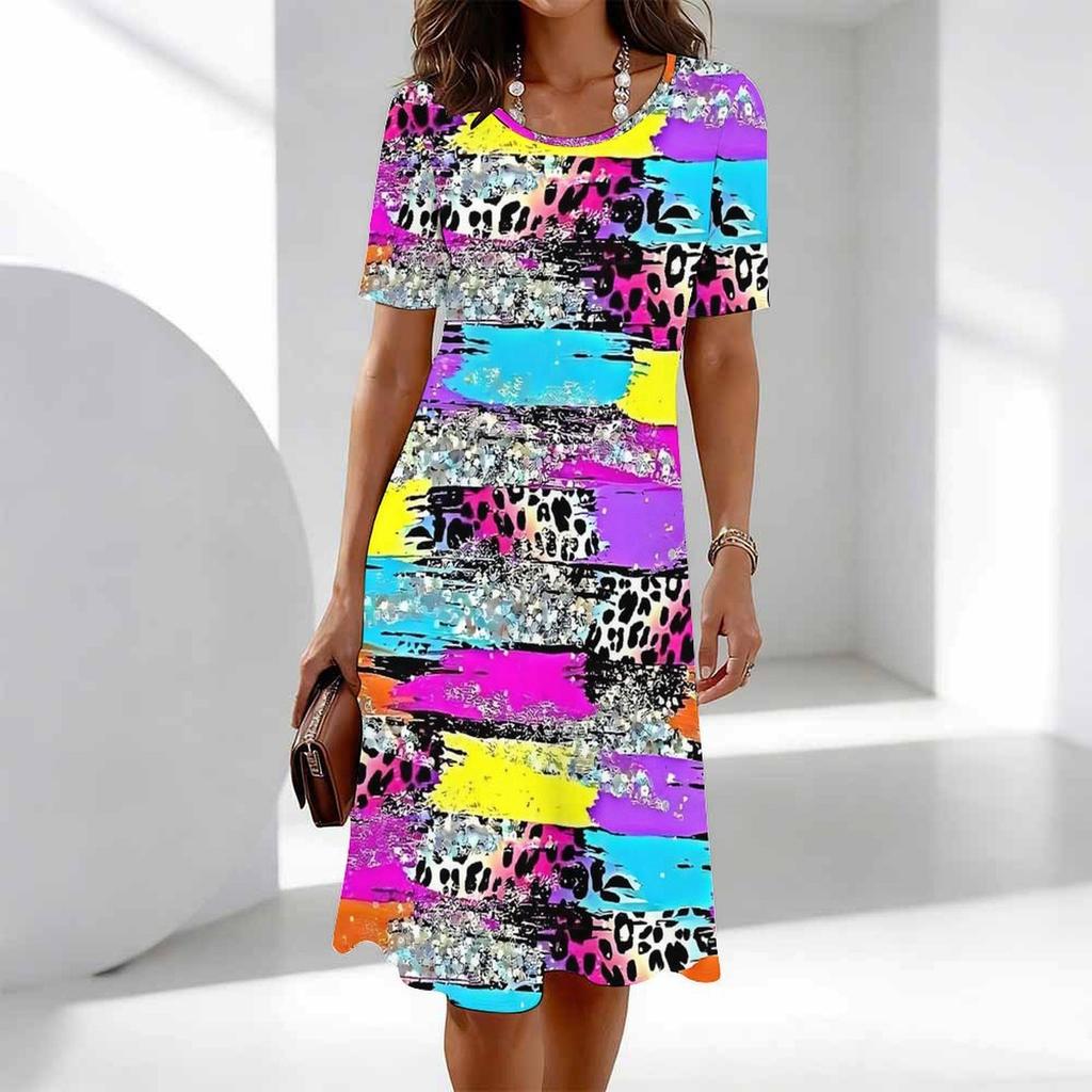 Ladies Crew Neck Plus Size Short Sleeve Dress Bright Wild Meadow Print For Outdoor Brunch