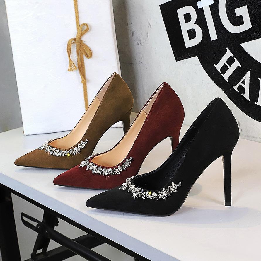 Fashion Sexy Pointed High-heeled Shoes Rhinestones Women Pumps Suede Stilettos 10 CM High Heels Premium Banquet Shoes Lady Party Shoes