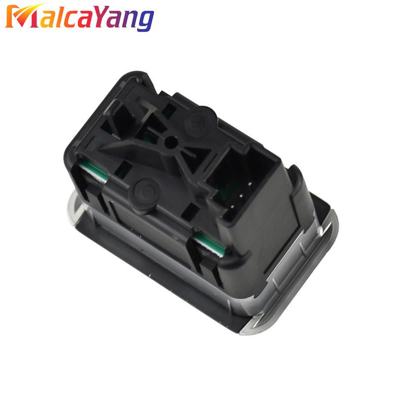 ear Tailgate Trunk Release Switch Button Open Car A2049055602 For Mercedes BENZ C E GLK204 Class W204 W212 X204