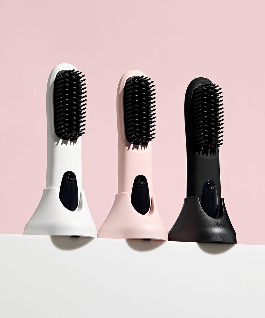Must-have item for the commute! Temperature-controlled cordless hair styler comb iron