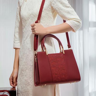 Elegant Red Handbag for Mother of the Bride, Suitable for Middle-aged Women, Wedding Gift, High-end Birthday Present