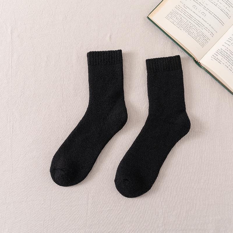Men's Mid-Calf Wool Socks - Thickened, Warm Terry for Autumn/Winter - Solid Colors