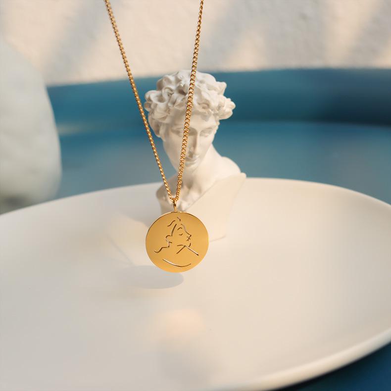 

Minimalist Hand-Drawn Abstract Face Line Necklace in Titanium Steel (P487)