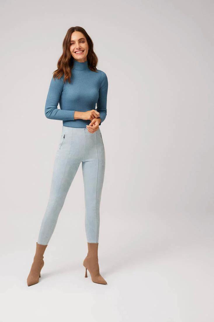 

Легінси Ysabel Mora (81136) 50(2XL) французький небо синє кольору