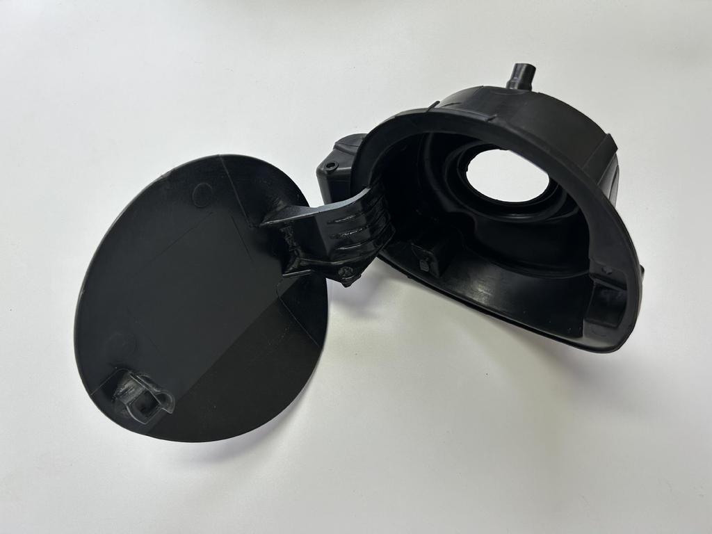 Volkswagen Tiguan Fuel Tank Cap and Filler Neck Trim Cover