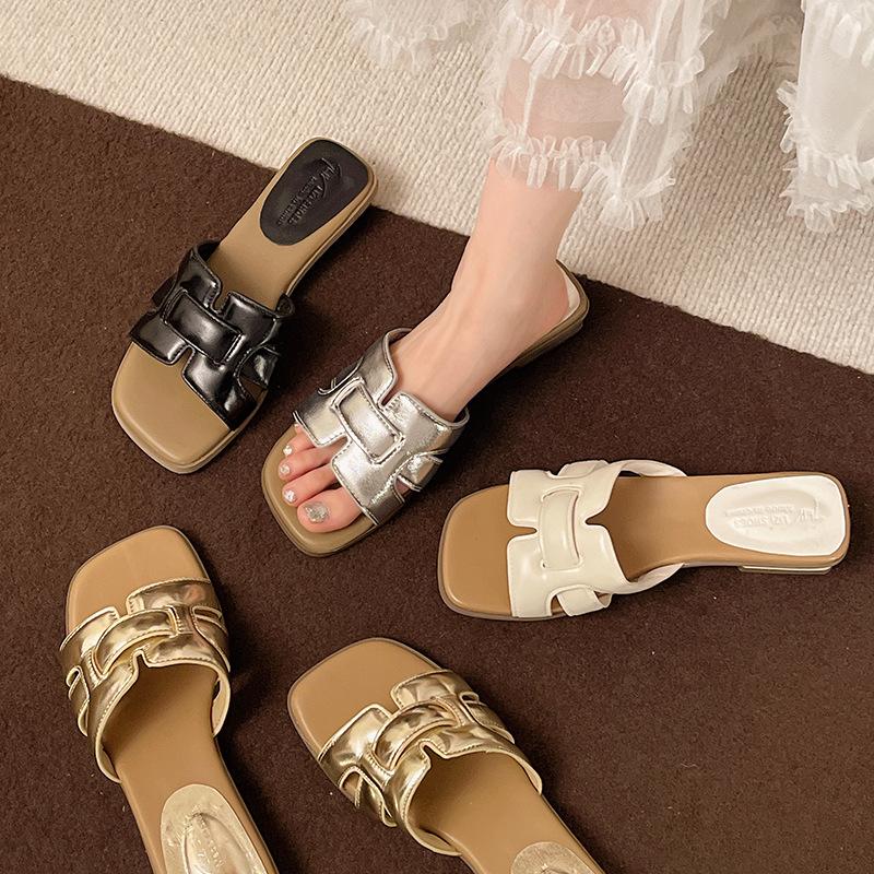 Fashion thick heel temperament slippers women's 2025 summer new square head high heel European and American casual fashion cool slippers women's shoes